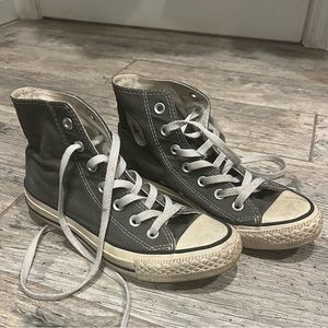 Grey Converse high tops, size 6